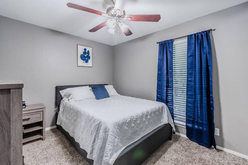 Cozy 2 Bedroom Apt 9Ml From Downtown Ft Worth Fort Worth Exterior photo